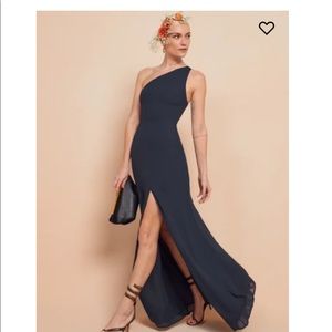 Reformation Evelyn One-Shoulder Dress in Navy - HEMMED